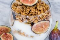 Fig Parfait Recipe: Layered Fig Yogurt Dessert for Summer