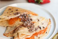 Delicious Vegan Crepes Recipe for Light, Fluffy Crepes