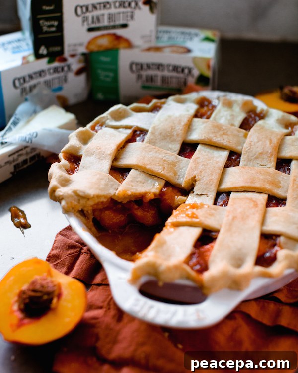 Vegan Peach Pie | @sweetpotatosoul