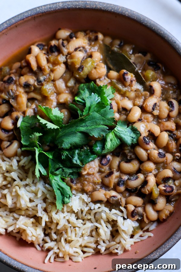 Bowl of vegan black-eyed peas