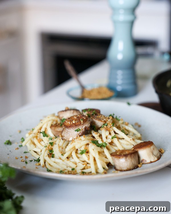 Creamy Vegan Pasta with Seared Mushroom Scallops 6 img 12000 5