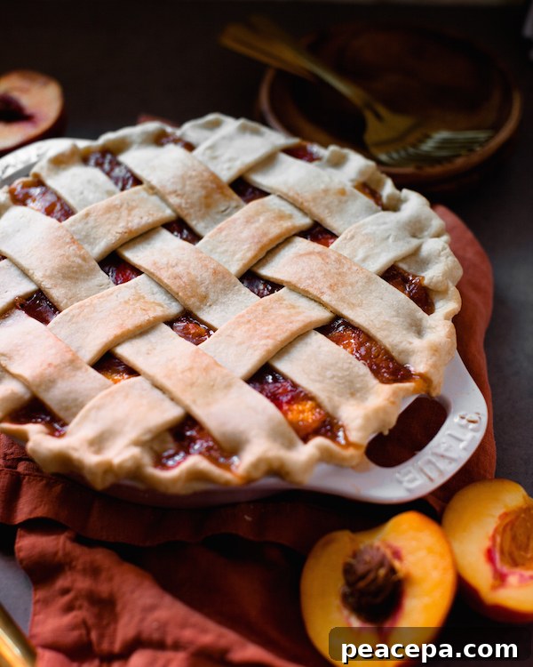Vegan Peach Pie | @sweetpotatosoul