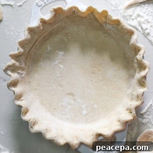 Unbaked pie crust.