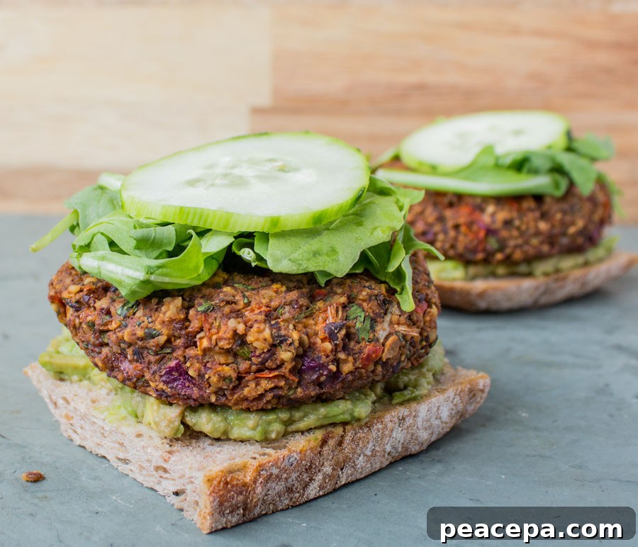 Vegan Black Bean Burgers 