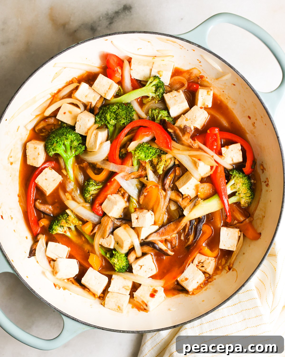 overhead of veggie stir fry in skillet