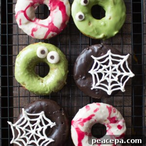 Halloween Vegan Sweet Potato Donuts | www.sweetpotatosoul.com