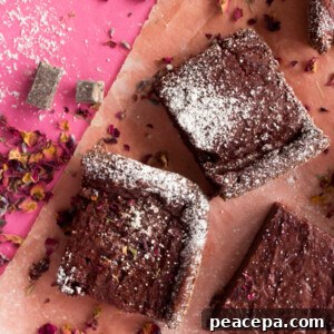 Vegan Beet Brownies | www.sweetpotatosoul.com