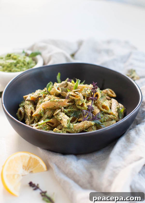 Avocado Pesto Pasta | @sweetpotatosoul