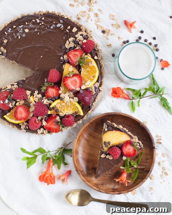 Oat Chocolate Mousse Tart | @sweetpotatosoul