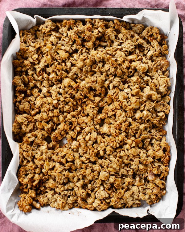 tahini granola | @sweetpotatosoul