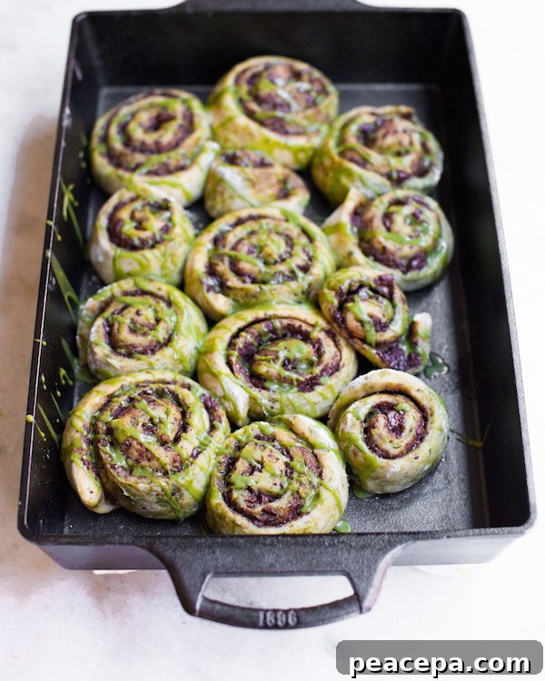 Chocolate Matcha Sticky Buns | @sweetpotatosoul
